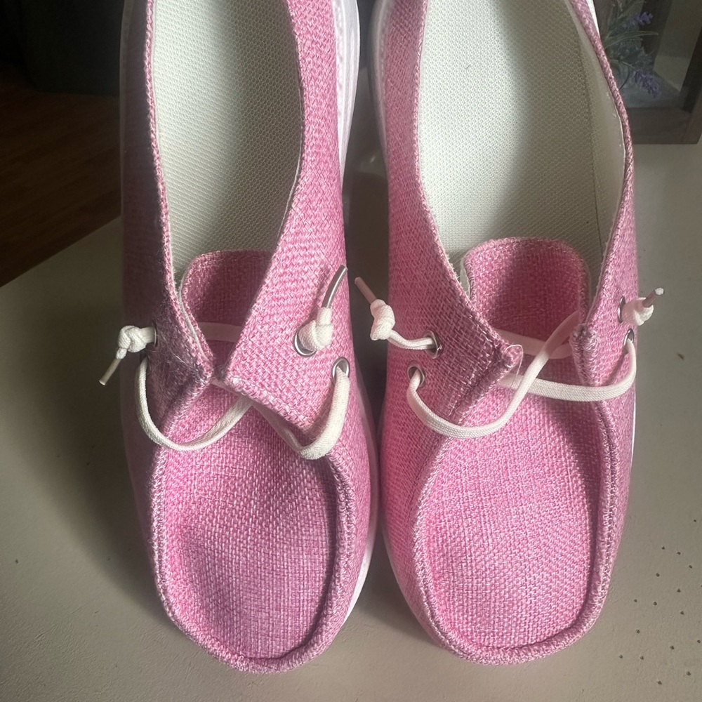 Women's Pink Casual Shoes